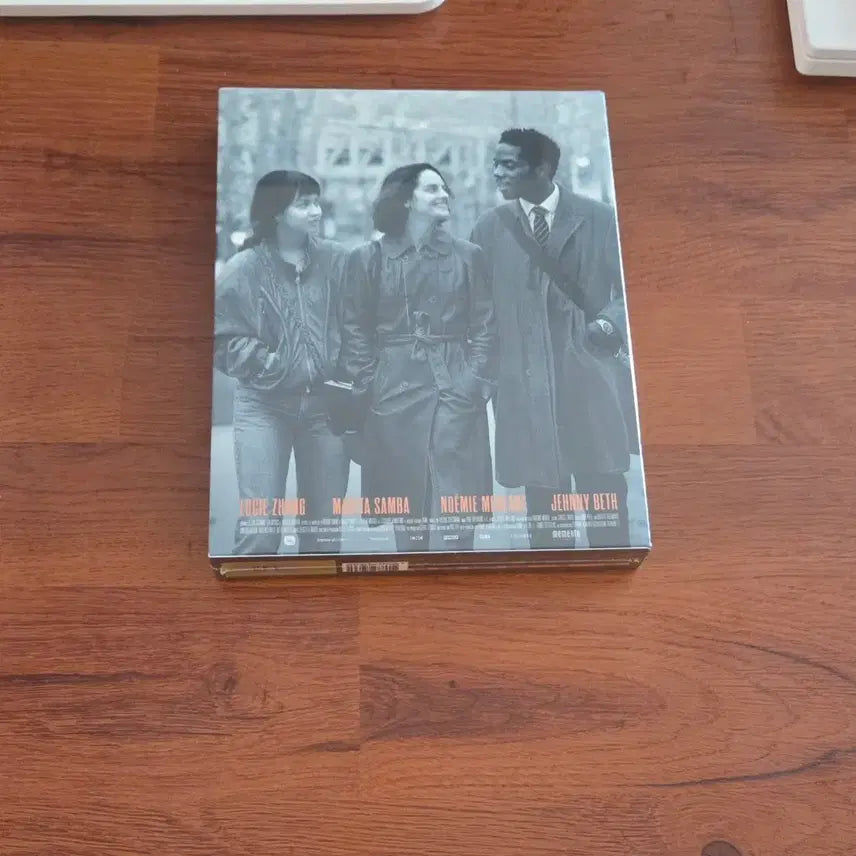 [BUNJANG] Paris, 13th District Blu-ray / 영화 파리 13구 블루레이 미개봉 새상품