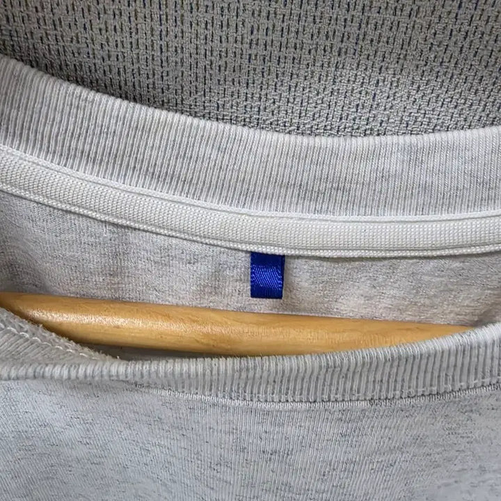[BUNJANG] Ader Error Blue Whale T-Shirt Oatmeal M / 아더에러 블루 웨일 티셔츠 오트밀 M