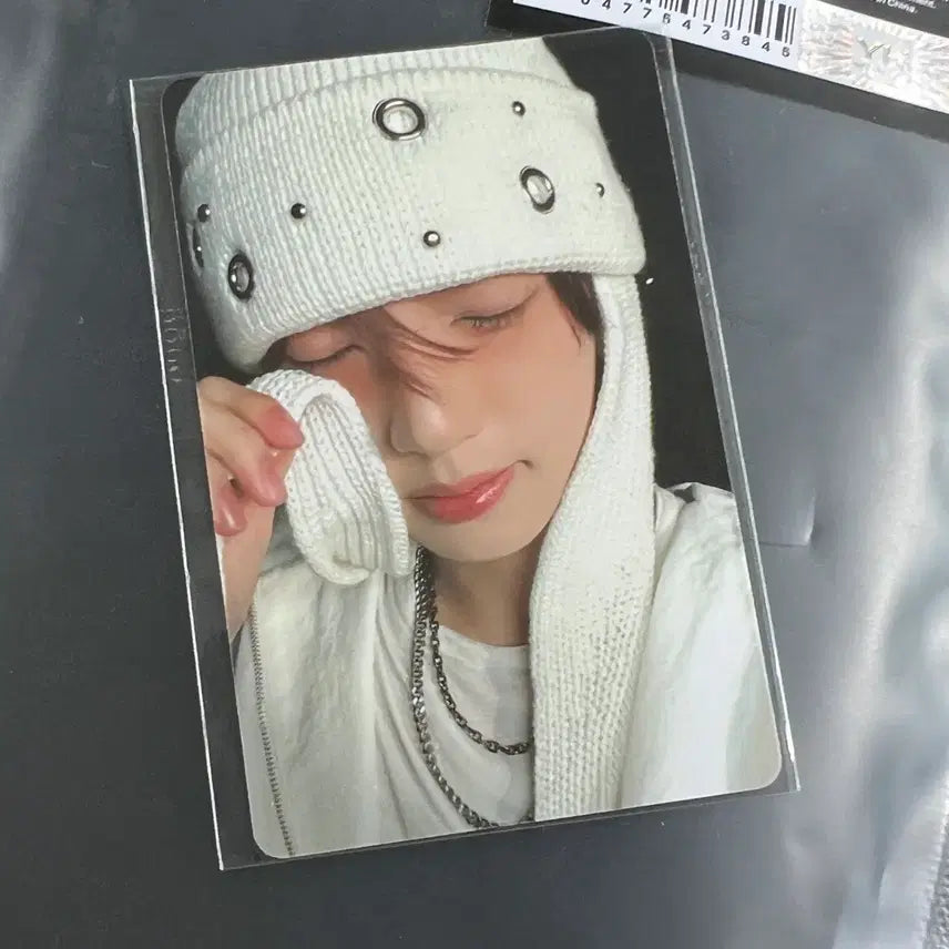 [BUNJANG] IVE Yujin POB Pouch Photocard / 앤더블 팝업 파우치 유진 포카 양도합니다