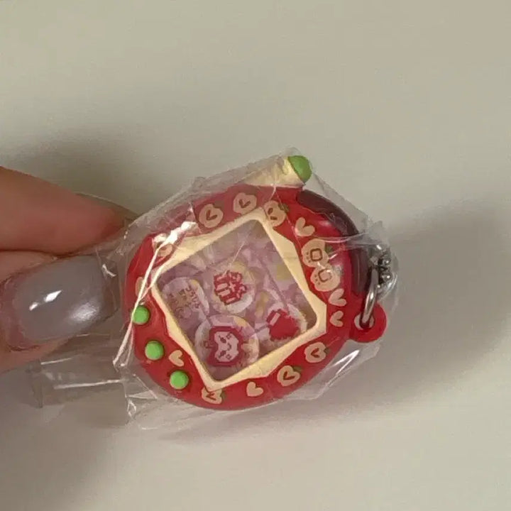 [BUNJANG] Tamagotchi Gacha Apple / 샤카샤카 다마고치 가챠 사과