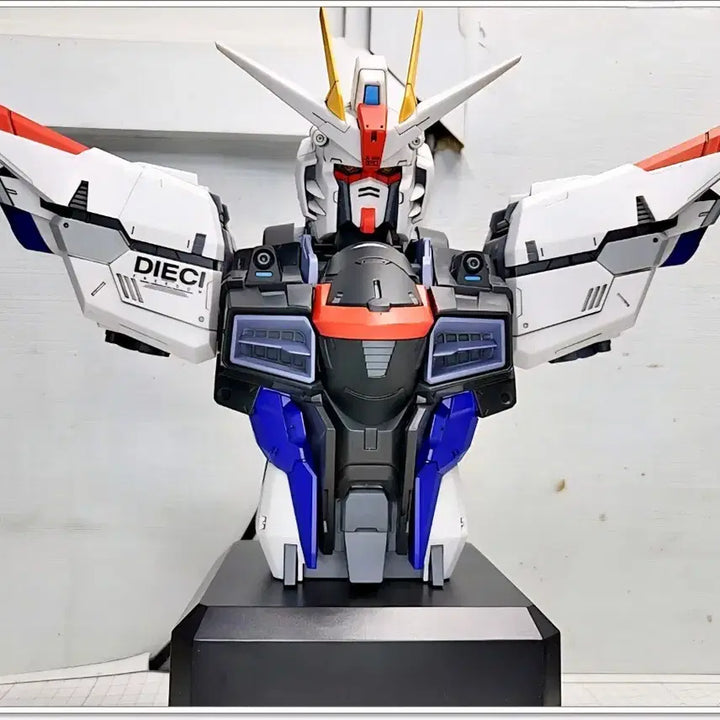 [BUNJANG] Gundam SEED Freedom Bust Figure Ichiban Kuji A Prize / 건담 SEED 프리덤 흉상 (제일복권)