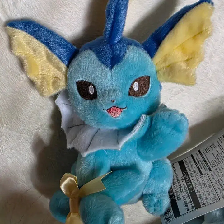 [BUNJANG] Pokemon Center Eevee Collection High Five Plush / 성수 팝업 포켓몬센터 이브이 컬렉션 하이파이브 인형