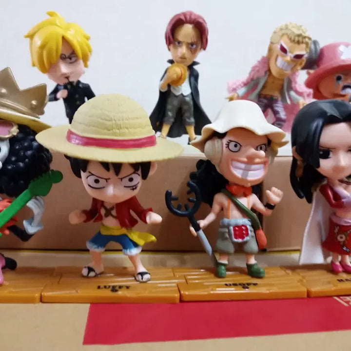 [BUNJANG] One Piece 11 Figure Bundle Set with 3 Bonus Plush Toys / 원피스 피규어 11개 일괄 판매