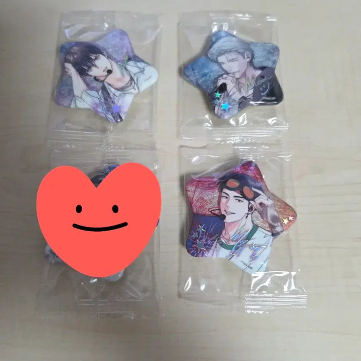 [BUNJANG] Sparkles Pop-up Lucky Draw Bundle Set - Le Sserafim Kazuha / (일괄) 레진 스파클즈 팝업 캔뱃지 이사너 이리사랑스러운너 검은목마 사랑은환상
