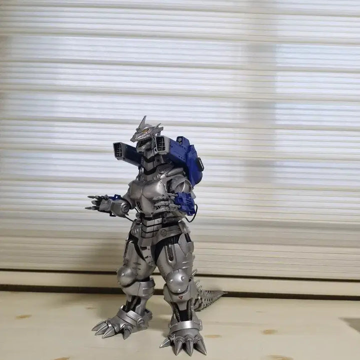 [BUNJANG] X-Plus 2002 Mechagodzilla Figure / X-Plus 엑스플러스 2002 메카고질라