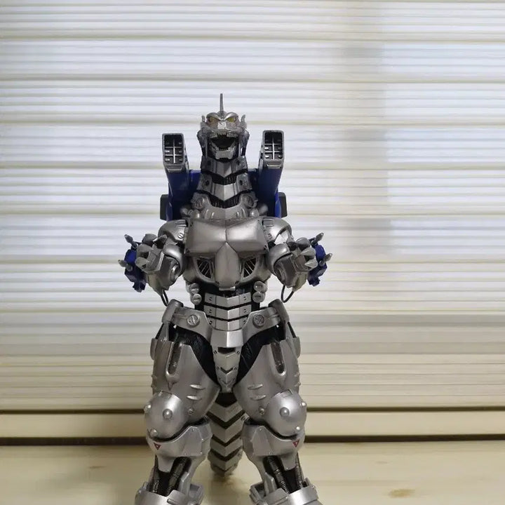 [BUNJANG] X-Plus 2002 Mechagodzilla Figure / X-Plus 엑스플러스 2002 메카고질라