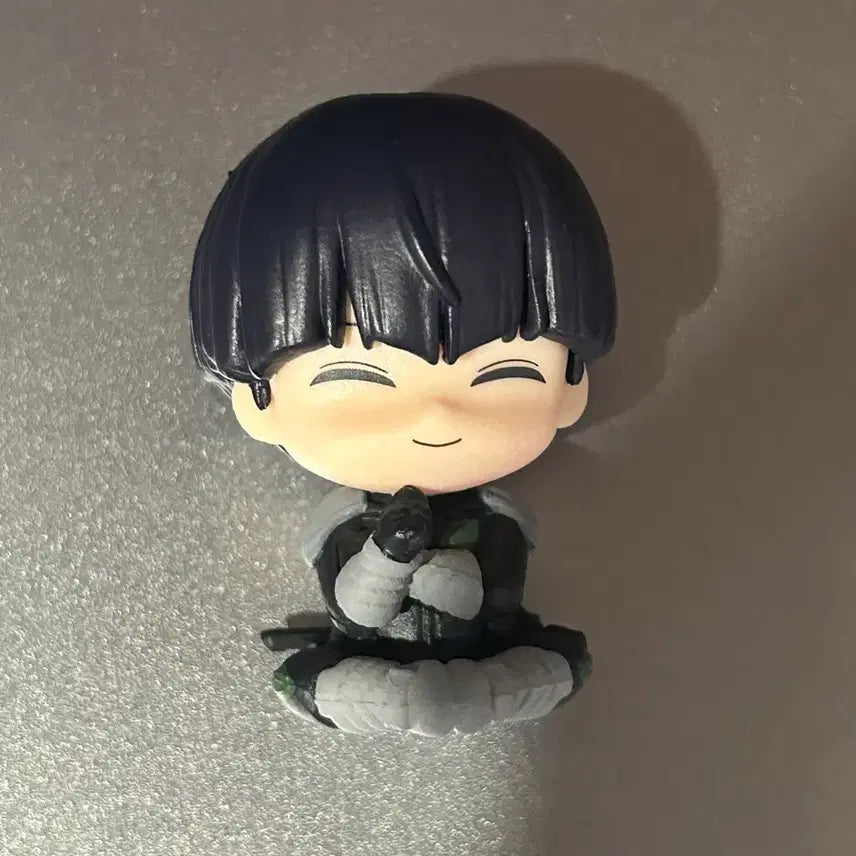 [BUNJANG] Kaiju No. 8 Hoshina Suwarasetai Gacha Figure / 괴수8호 호시나 스와라세타이 가챠 피규어 판매