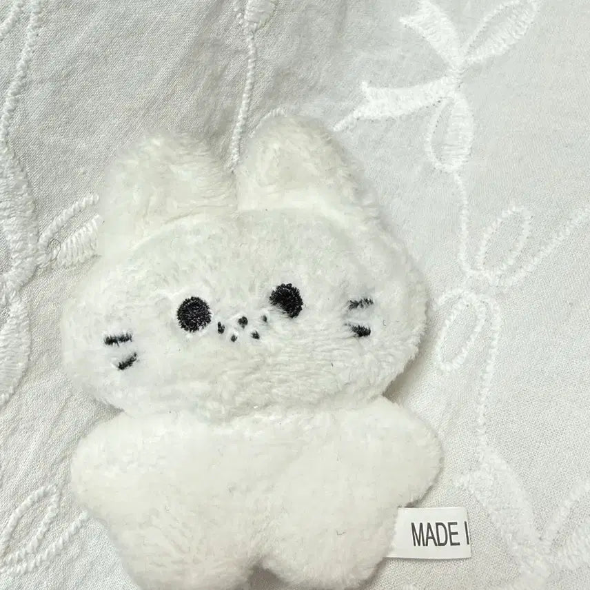 [BUNJANG] Stray Kids Felix APpoK Doll / 스트레이키즈 스키즈 필릭스 아뽁 인형 양도