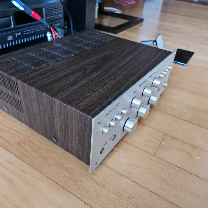 [BUNJANG] Marantz 1060 Integrated Amplifier / 마란츠 1060인티앰프
