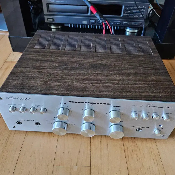 [BUNJANG] Marantz 1060 Integrated Amplifier / 마란츠 1060인티앰프