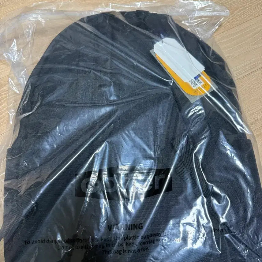 [BUNJANG] NewJeans x Fragment Design x Hiroshi Fujiwara Collaboration Backpack (Sealed) / 뉴진스x후지와라히로시 콜라보 미개봉 백팩