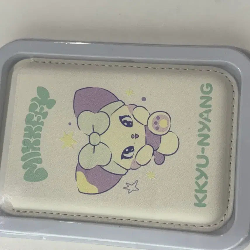 [BUNJANG] NMIXX Gyujin Qqyuny Cat Macsafe Cardholder / 엔믹스 규진 뀨냥 맥세이프 카드지갑