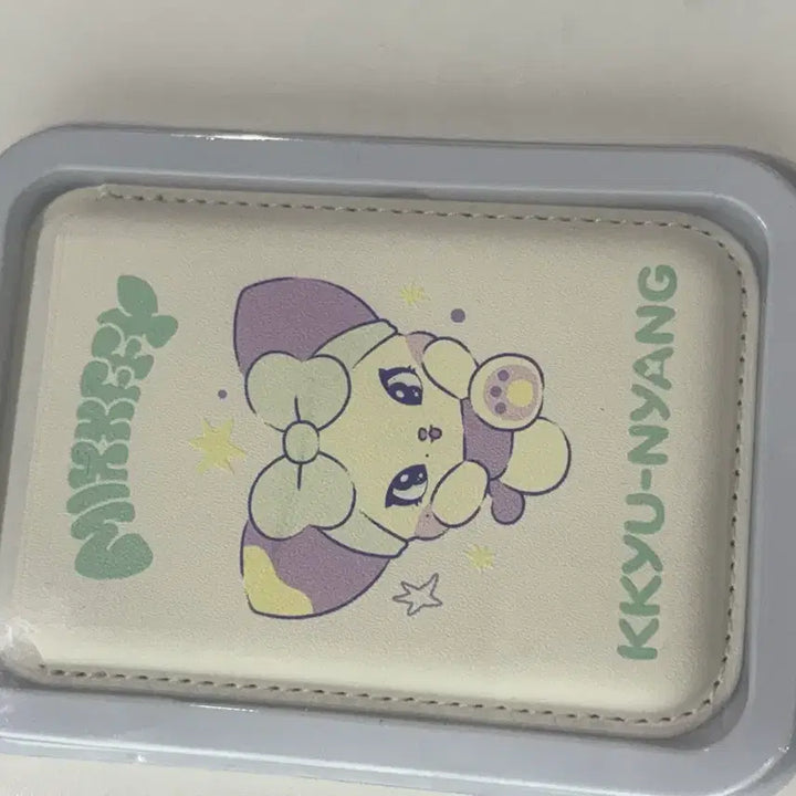 [BUNJANG] NMIXX Gyujin Qqyuny Cat Macsafe Cardholder / 엔믹스 규진 뀨냥 맥세이프 카드지갑
