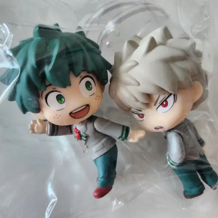 [BUNJANG] My Hero Academia "Look Back" Gacha Izuku &amp; Bakugo Set / 히로아카 돌아봐요 가챠 이즈쿠 바쿠고