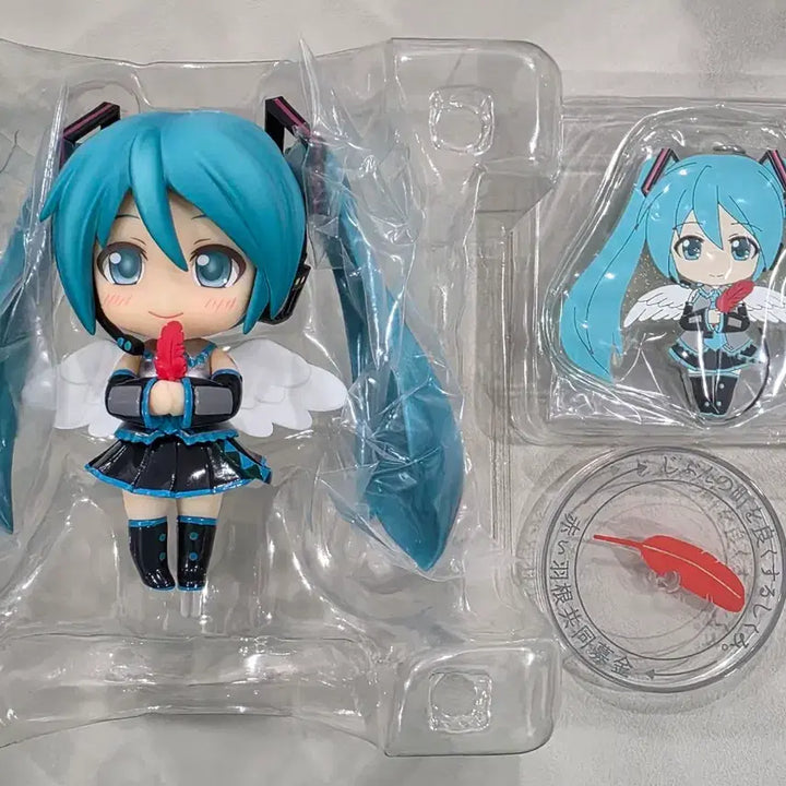 [BUNJANG] Hatsune Miku Red Wing Fundraising Nendoroid Co-de (Unsealed) / 개봉) 하츠네미쿠 붉은날개 공동모금 운동 넨도로이드 코데