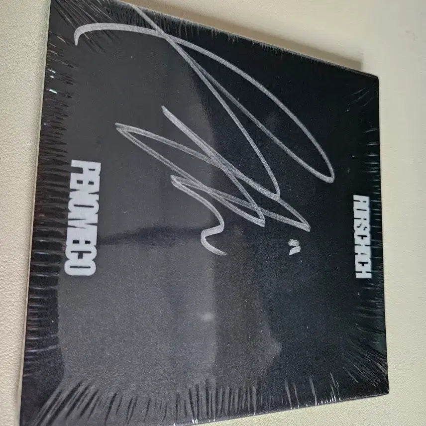[BUNJANG] Penomeco Rorschach (RORSCHACH) Signed Album Sealed / [미개봉,사인반]페노메코-로르샤흐(RORSCHACH)