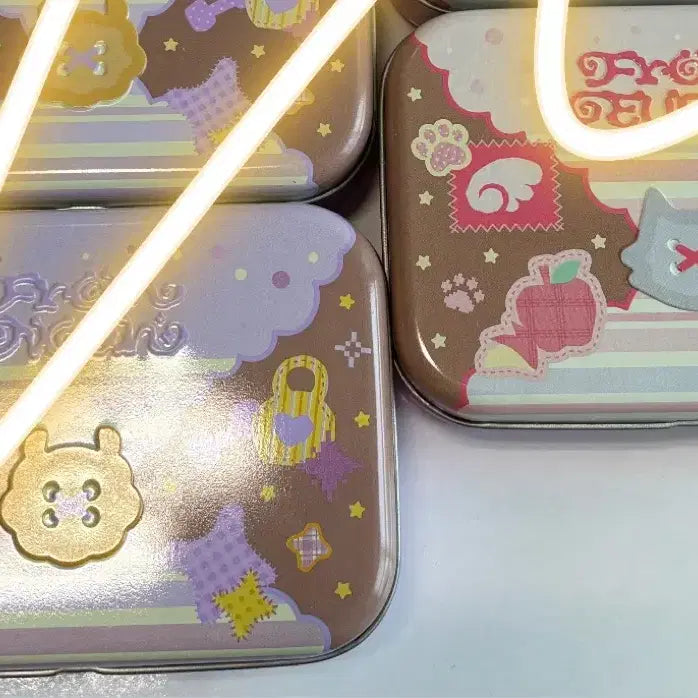 [BUNJANG] Sealed Eunho Birthday Cookie + Noah Birthday Cookie Bundle Set / 플레이브 은호 생일 쿠키 + 노아 생일 쿠키 틴케이스 일괄