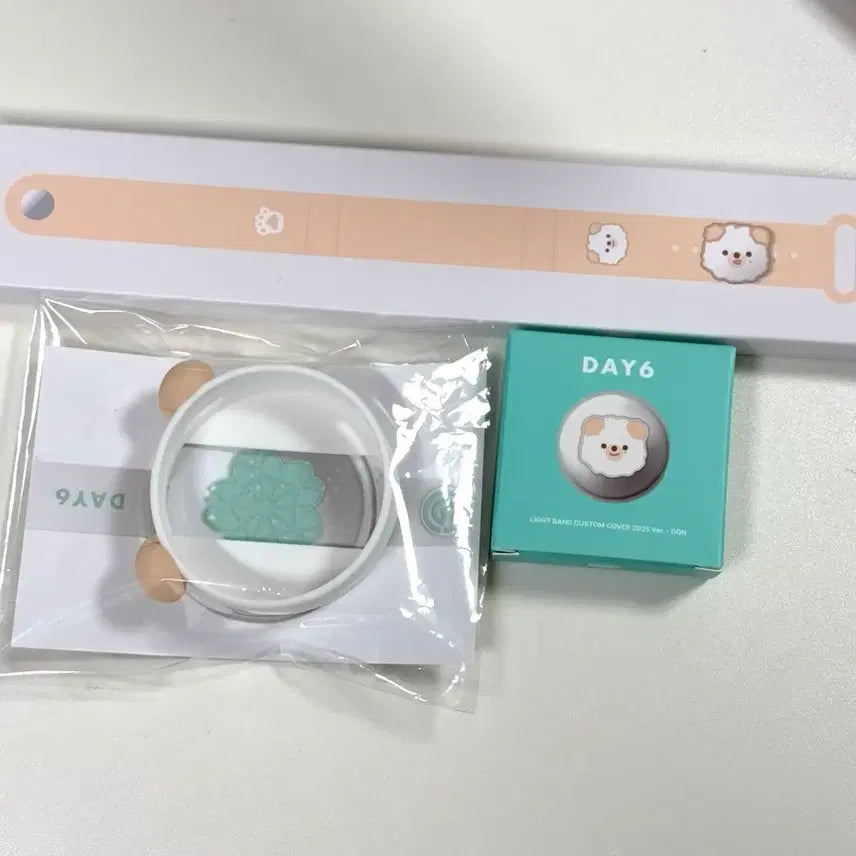 [BUNJANG] Day6 Dowoon Made Watch Custom Full Set Bundle / (원가양도) 데이식스 도운 마데워치 커스텀 풀세트 일괄
