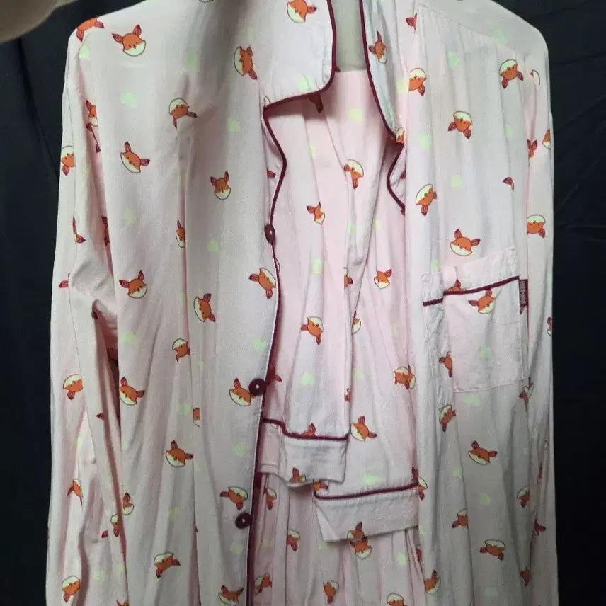 [BUNJANG] Idol Pajamas with Eye Mask (Large) / 이세돌 파자마 + 안대