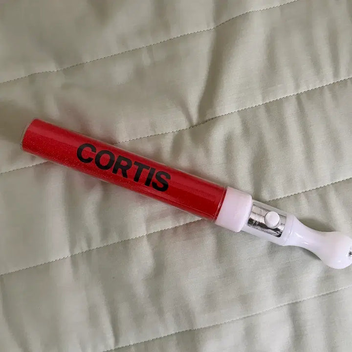 [BUNJANG] Cortis Support Stick Red (Unsealed) / 코르티스 임시응원봉 양도 레드