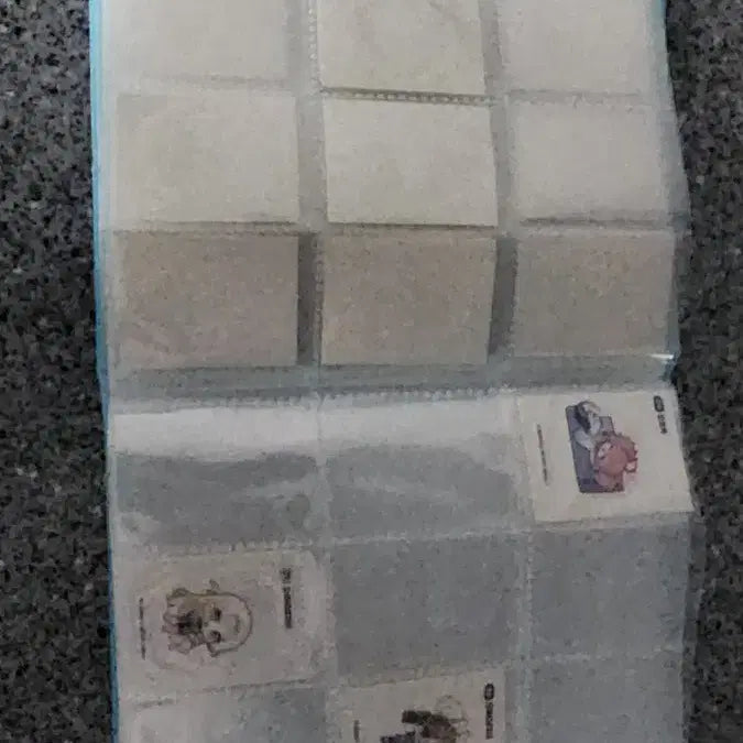 [SOLD OUT] 블루아카이브 콜렉터북 + 띠부씰 팝니다