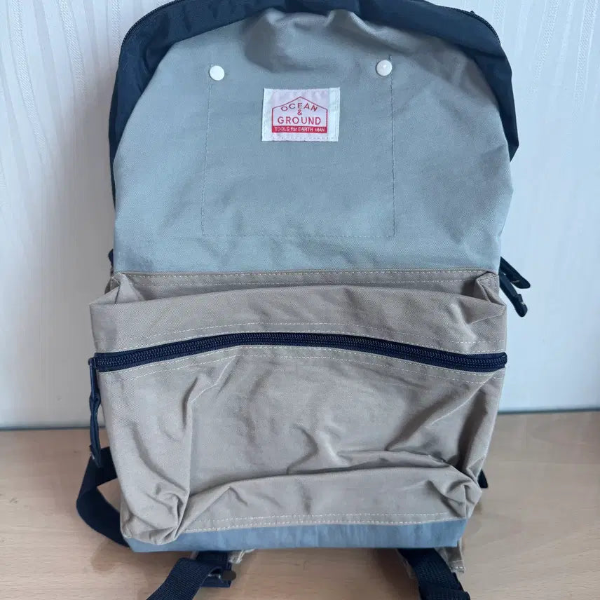 [BUNJANG] Ocean &amp; Ground Daypack Crazy Backpack - Large Size (LY Color) / 오션앤그라운드 데이팩 크레이지 소형 가방 배낭 L사이즈 LY컬러