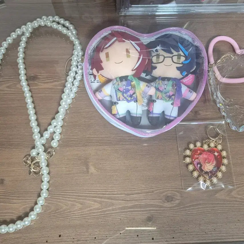[BUNJANG] Ensemble Stars Switch Natsume Sakasaki &amp; Tsumugi Aoba 8th Anniversary Plush, Bag, and Keychain Bundle Set / 앙스타 스위치 나츠메 츠무기 8주년 누이, 가방, 키링 일괄 양도