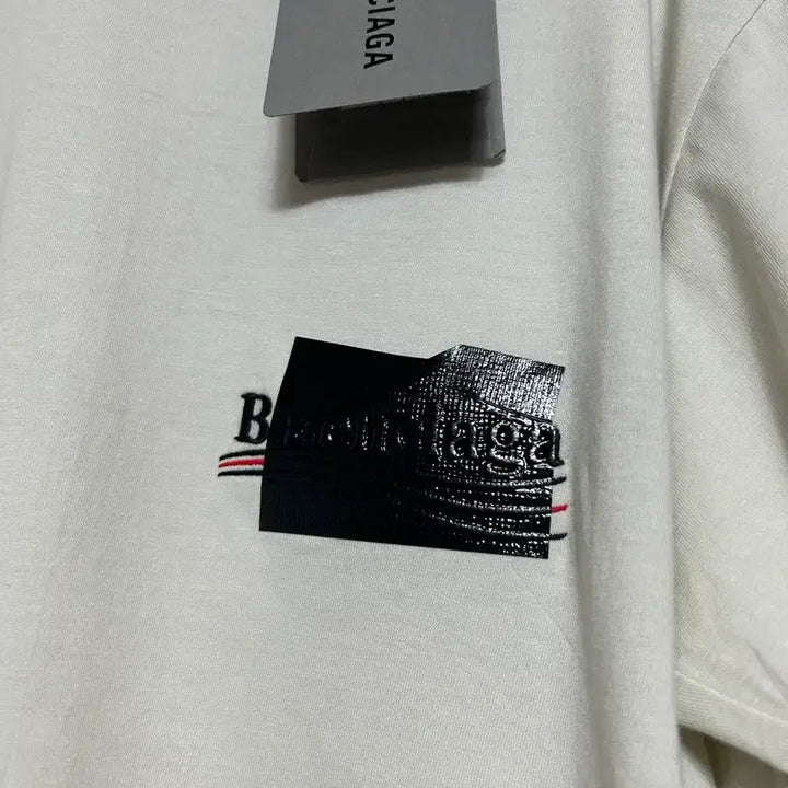 [SOLD OUT] 발렌시아가 유니섹스 반팔 S 새상품(6월까지세일)