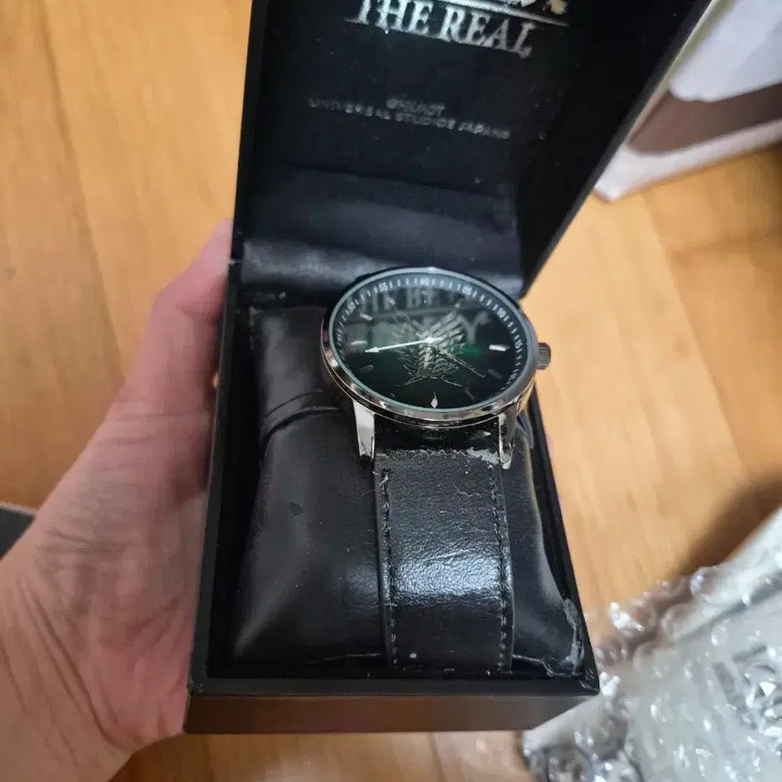 [BUNJANG] Attack on Titan The Real Watch / [판매완료]진격의거인 더리얼 시계