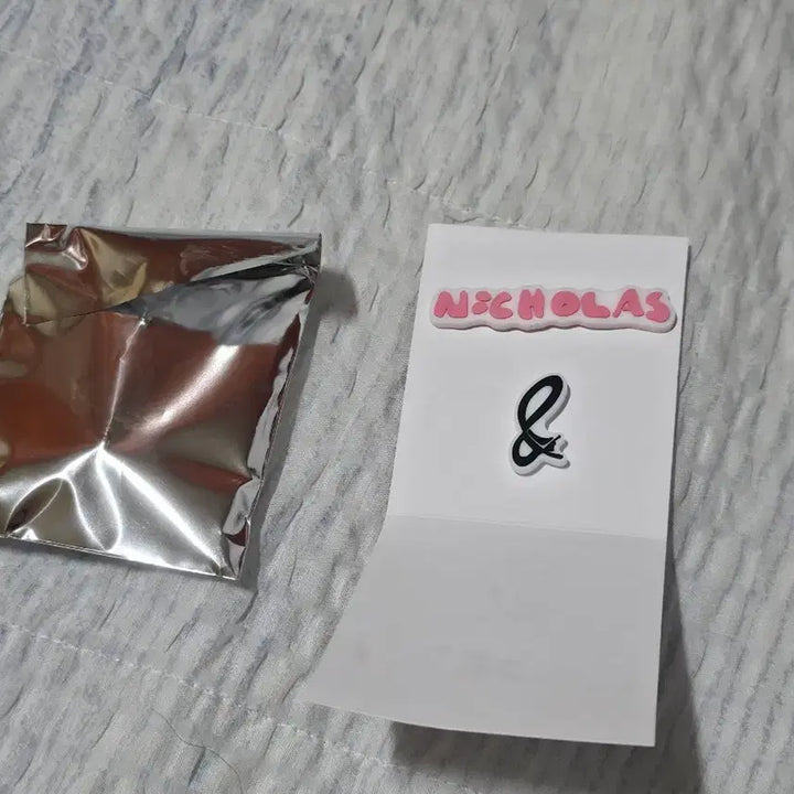 [BUNJANG] &amp;TEAM Nicholas We On Fire Popup Card Holder + Deco Parts Set / 앤팀 팝업 카드홀더 + 데코파츠 니콜라스 위온파이어