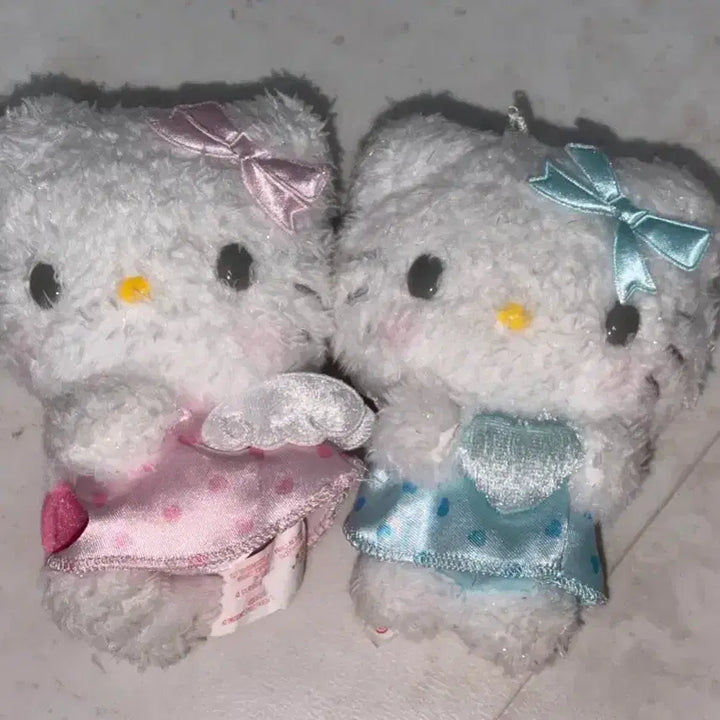 [BUNJANG] Sanrio Yumemiru Kitty Mascot Plush Doll Set (1st &amp; 2nd Editions) / 일괄) 유메미루 키티 마스코트 인형 1탄 2탄