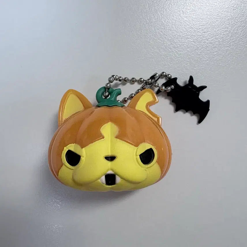 [BUNJANG] Yo-kai Watch Jibanyan Classic Halloween Pumpkin Lantern Keychain / 고전 지바냥 할로윈 호박 랜턴 키링 요괴워치