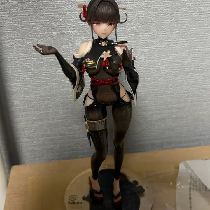 [BUNJANG] Niche Habisakura Sakura Black Night Deep Sea Figure / 니케 하비사쿠라 사쿠라 흑야암해 피규어 판매