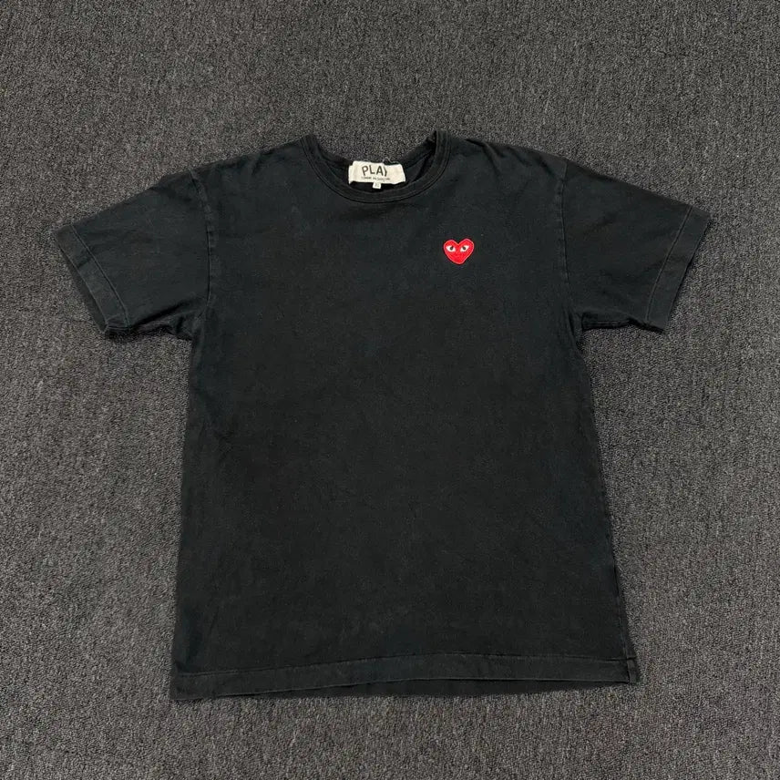 [BUNJANG] Comme des Garçons Heart Logo T-Shirt XL / 꼼데가르송 하트로고 반팔티