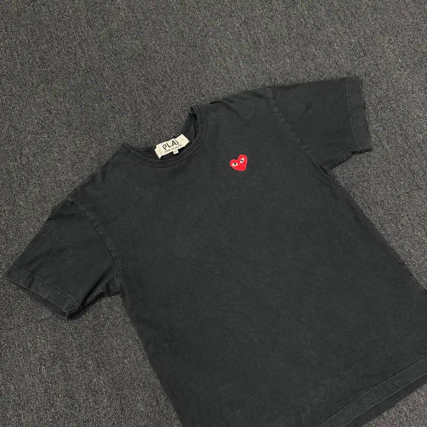 [BUNJANG] Comme des Garçons Heart Logo T-Shirt XL / 꼼데가르송 하트로고 반팔티