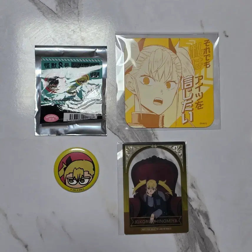 [BUNJANG] Kaiju No. 8 Kikoru Goods Set (Giroly Badge, Coaster, POB Card) / 괴수8호 키코루 굿즈 세트 지로리 뱃지 코스터 특전카드