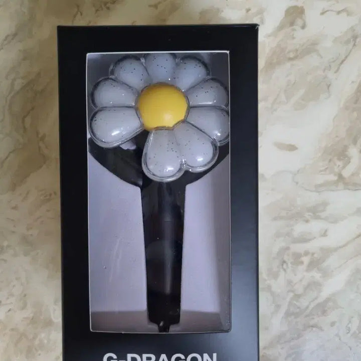 [BUNJANG] G-Dragon Daisy Bong Mini Keychain / G-DRAGON 지드래곤 미니 데이지봉 키링