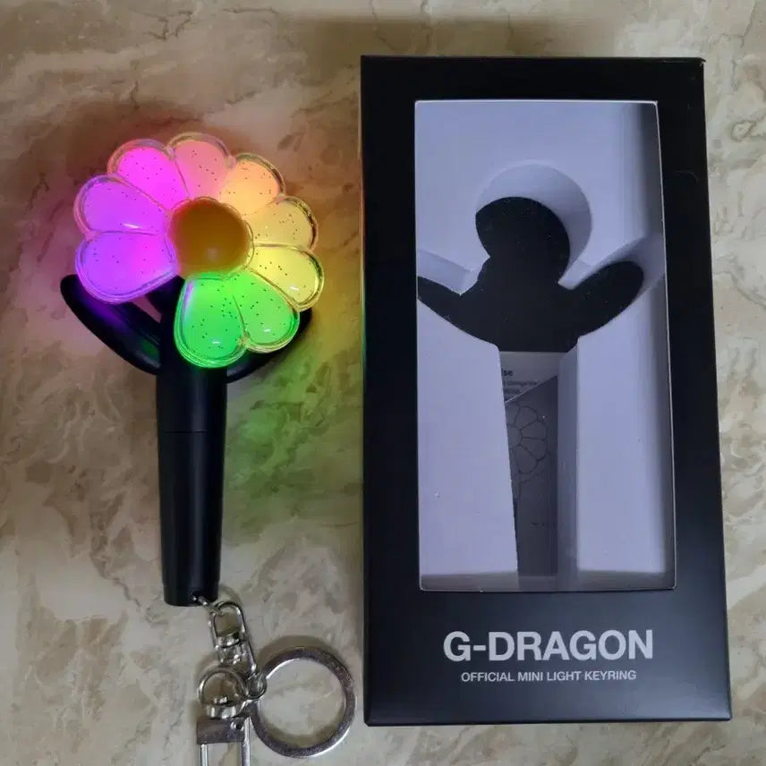 [BUNJANG] G-Dragon Daisy Bong Mini Keychain / G-DRAGON 지드래곤 미니 데이지봉 키링