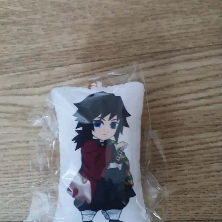 [BUNJANG] Demon Slayer Giyu Cushion Keychain / 귀멸의 칼날 기유 쿠션키링
