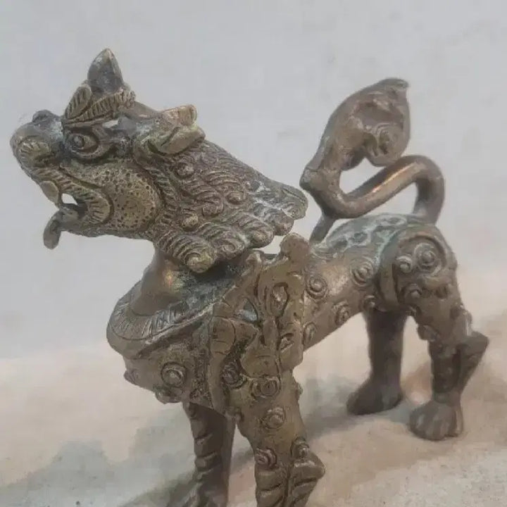[BUNJANG] Small Bronze Giraffe Figurine / 소형 브론즈  / 상상의 동물 기린