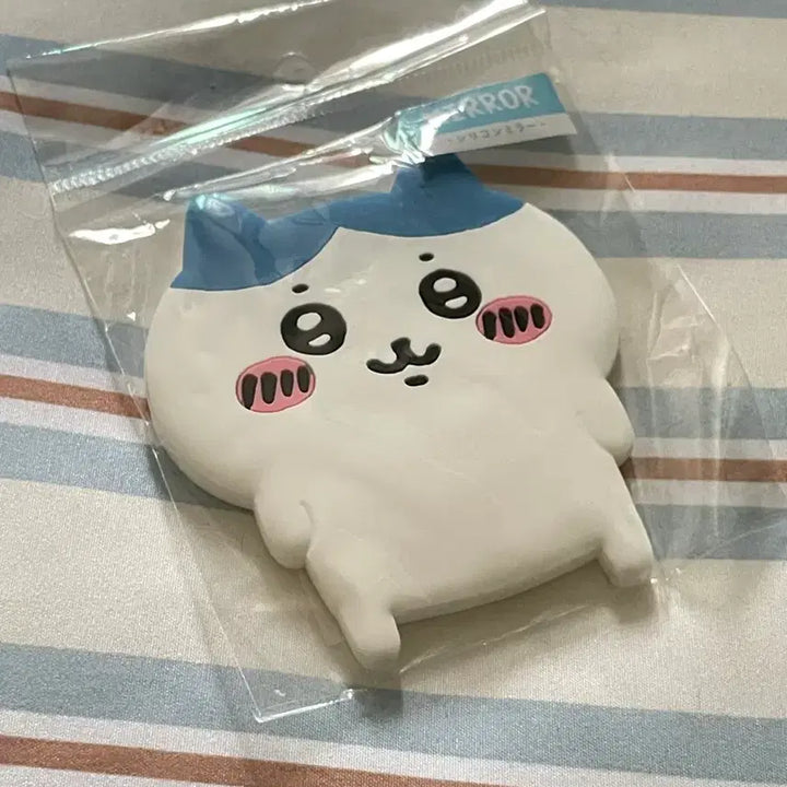[BUNJANG] Hachikare Sealed Silicone Mirror / 미개봉 하치와레 실리콘 거울