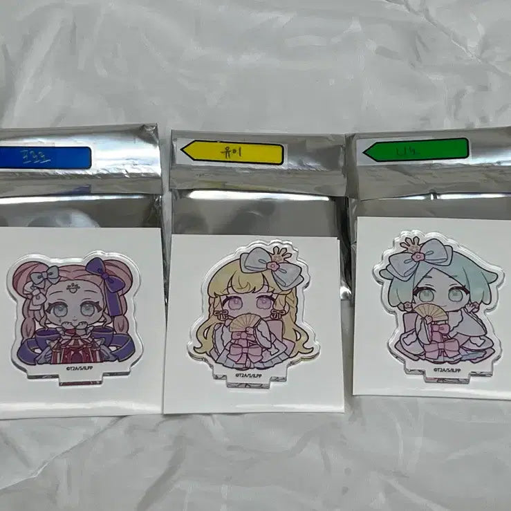 [BUNJANG] Pripara Eeo Yui Nino Pororo Acrylic Standee / 현물) 프리파라 eeo 유이 니노 포로로 아크릴