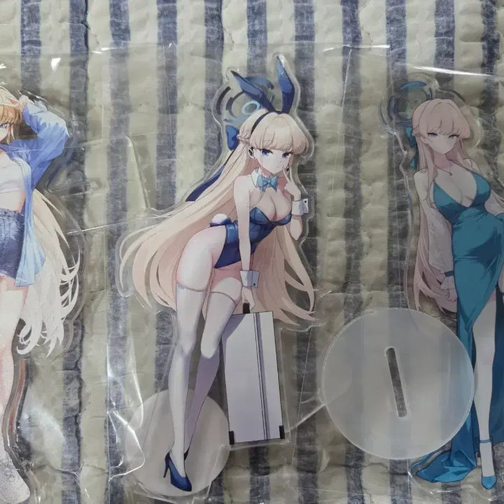 [BUNJANG] Blue Archive Toki Acrylic Standee / 블루아카이브 토키 아크릴