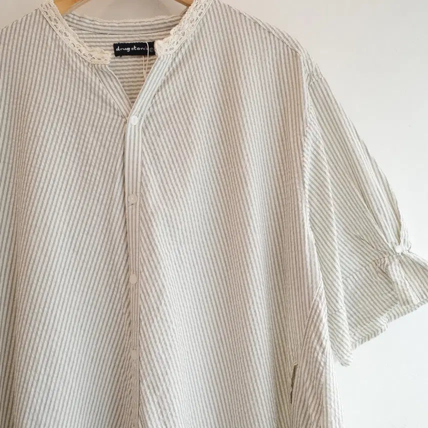 [SOLD OUT] drug store 시어서커 레이스 원피스
