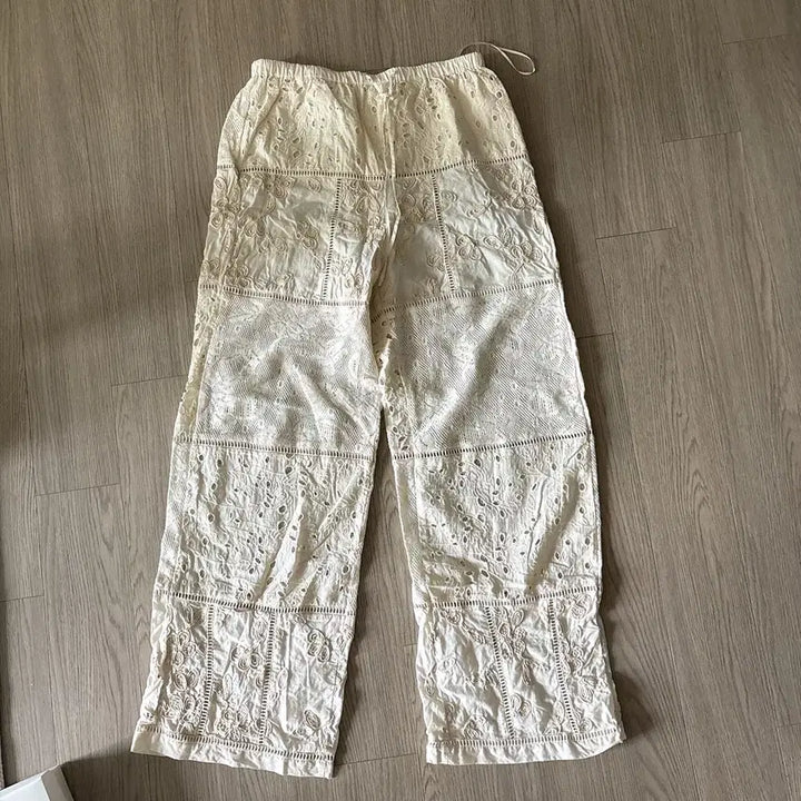 [BUNJANG] Zara ZW Collection Embroidered Patchwork Pants XS / 미착용새상품 / 자라 자수 패치워크 팬츠 ZW 컬렉션 XS사이즈