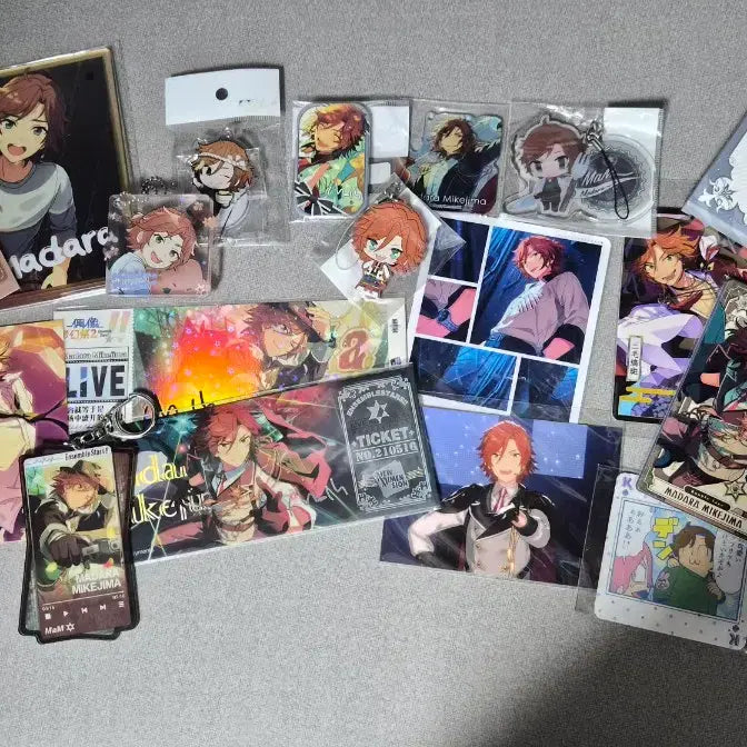 [BUNJANG] Ensemble Stars Mikage Madara Bundle Set / [일괄] 앙상블 스타즈 미케지마 마다라 굿즈