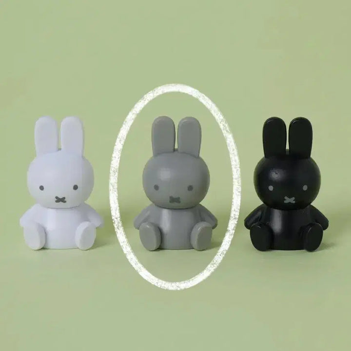 [BUNJANG] Miffy Dark Solid Standard Figure / 다이소 미피 피규어 클리어 다크솔리드 스탠다드