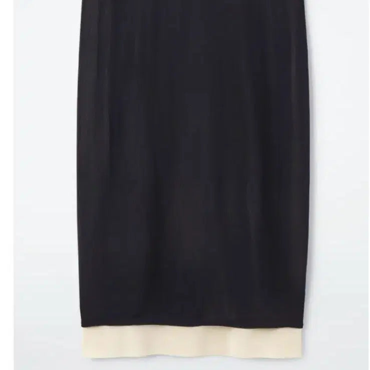 [BUNJANG] COS Layered Knitted Skirt Navy/Cream XS / COS 코스 레이어드 니티드 스커트 (XS)