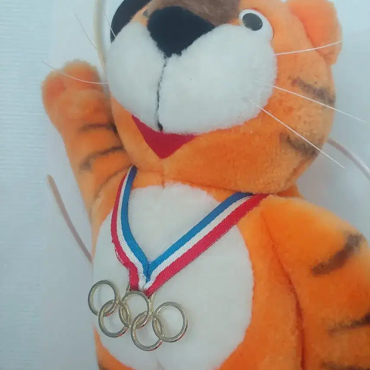 [BUNJANG] 1988 Seoul Olympics Hodori Doll / 88서울 올림픽 기념호돌이 인형