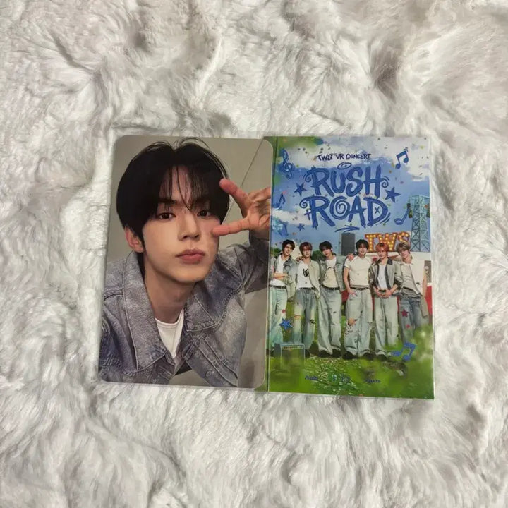 [BUNJANG] TWS Rush Road 1st Edition Seokmin Photocard / 투어스 VR콘서트 러쉬로드 1차 도훈 포카 양도